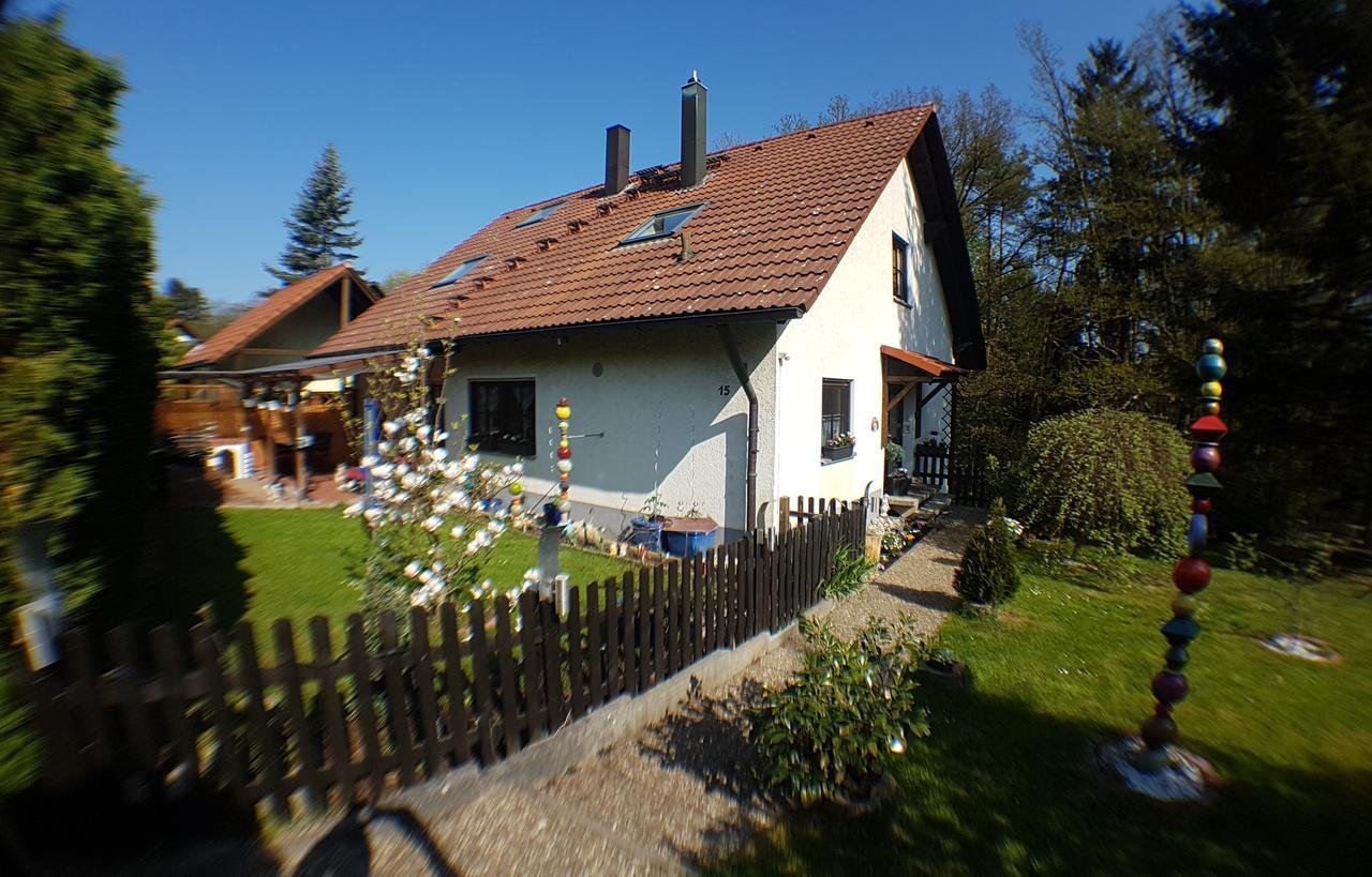 Tom'S Fewo Pommelsbrunn Exterior photo
